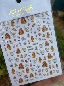 WG266 STICKER BELLE DISNEY